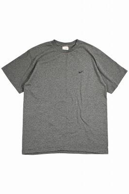 ワンポイントロゴ刺繍Tシャツ
